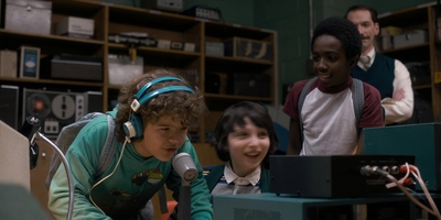 Stranger_Things_S01E01_mp41441.jpg