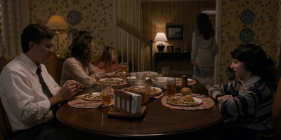 Stranger_Things_S01E01_mp42107.jpg