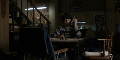 Stranger_Things_S01E01_mp42226.jpg