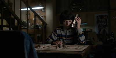 Stranger_Things_S01E01_mp42246.jpg