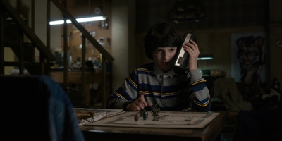 Stranger_Things_S01E01_mp42248.jpg