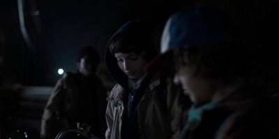 Stranger_Things_S01E01_mp42441.jpg