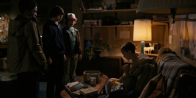 Stranger_Things_S01E02_mp42824.jpg