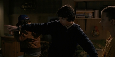 Stranger_Things_S01E02_mp42830.jpg