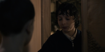 Stranger_Things_S01E02_mp42858.jpg