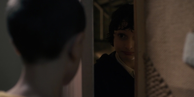 Stranger_Things_S01E02_mp42869.jpg