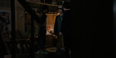 Stranger_Things_S01E02_mp42877.jpg