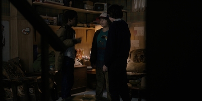 Stranger_Things_S01E02_mp42883.jpg