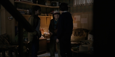 Stranger_Things_S01E02_mp42885.jpg