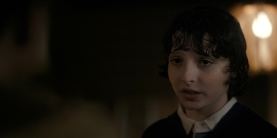 Stranger_Things_S01E02_mp42915.jpg