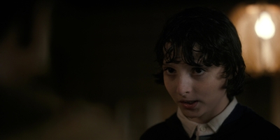 Stranger_Things_S01E02_mp42916.jpg