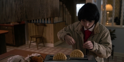 Stranger_Things_S01E02_mp43301.jpg