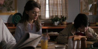 Stranger_Things_S01E02_mp43308.jpg
