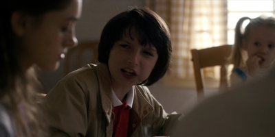 Stranger_Things_S01E02_mp43317.jpg