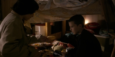 Stranger_Things_S01E02_mp43348.jpg