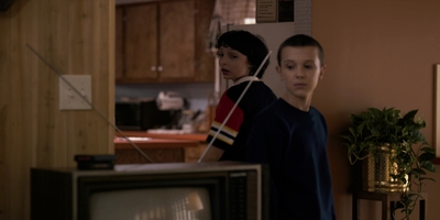 Stranger_Things_S01E02_mp43689.jpg