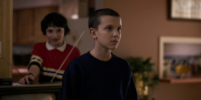 Stranger_Things_S01E02_mp43700.jpg