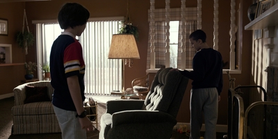 Stranger_Things_S01E02_mp43725.jpg
