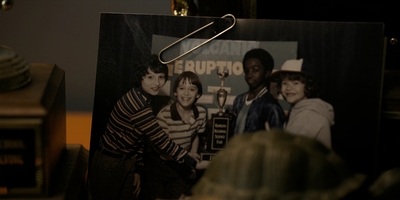 Stranger_Things_S01E02_mp44083.jpg