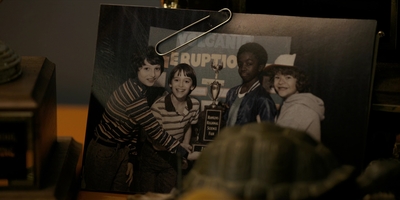 Stranger_Things_S01E02_mp44089.jpg
