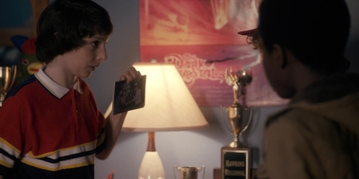 Stranger_Things_S01E02_mp44494.jpg