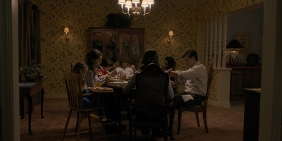Stranger_Things_S01E02_mp44761.jpg