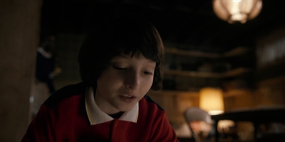 Stranger_Things_S01E02_mp44935.jpg