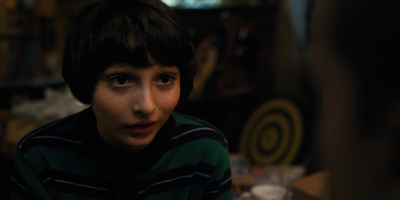 Stranger_Things_S01E03_mp46450.jpg