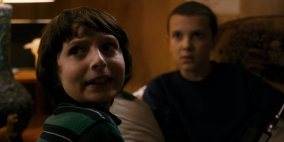 Stranger_Things_S01E03_mp46451.jpg
