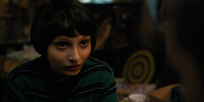 Stranger_Things_S01E03_mp46478.jpg
