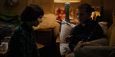 Stranger_Things_S01E03_mp46480.jpg