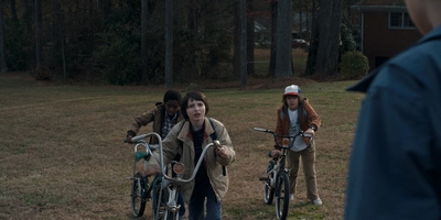 Stranger_Things_S01E03_mp48028.jpg