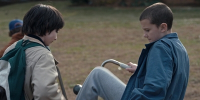 Stranger_Things_S01E03_mp48037.jpg