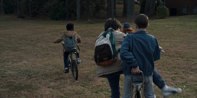 Stranger_Things_S01E03_mp48038.jpg