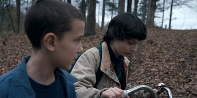 Stranger_Things_S01E03_mp48106.jpg