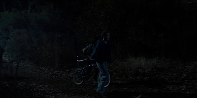 Stranger_Things_S01E03_mp48521.jpg