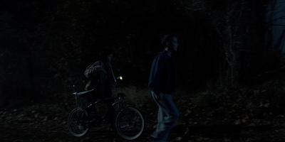 Stranger_Things_S01E03_mp48522.jpg