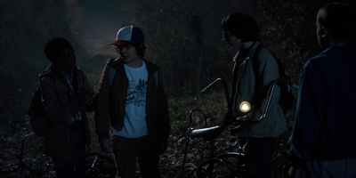 Stranger_Things_S01E03_mp48557.jpg