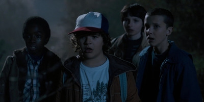 Stranger_Things_S01E03_mp48571.jpg