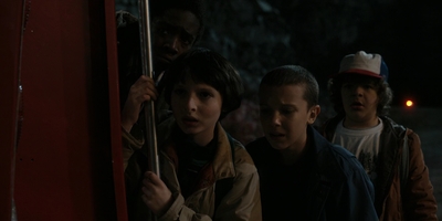 Stranger_Things_S01E03_mp48749.jpg
