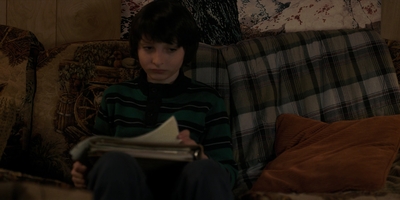 Stranger_Things_S01E04_mp40368.jpg
