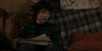 Stranger_Things_S01E04_mp40370.jpg