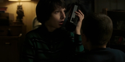 Stranger_Things_S01E04_mp40440.jpg