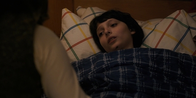 Stranger_Things_S01E04_mp40590.jpg