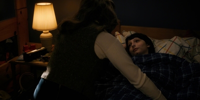 Stranger_Things_S01E04_mp40600.jpg