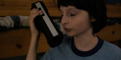 Stranger_Things_S01E04_mp40623.jpg