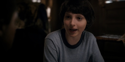 Stranger_Things_S01E04_mp40979.jpg
