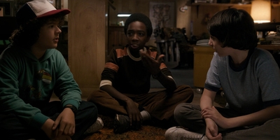 Stranger_Things_S01E04_mp40996.jpg