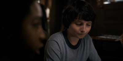 Stranger_Things_S01E04_mp41010.jpg