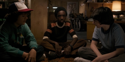 Stranger_Things_S01E04_mp41048.jpg